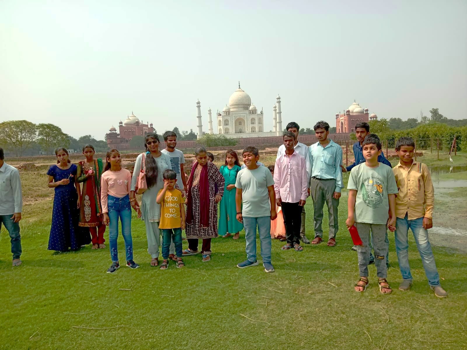 "Feeling the heritage, soaking in the sun: Pure joy at Mehtab Bagh!" 🌳✨
